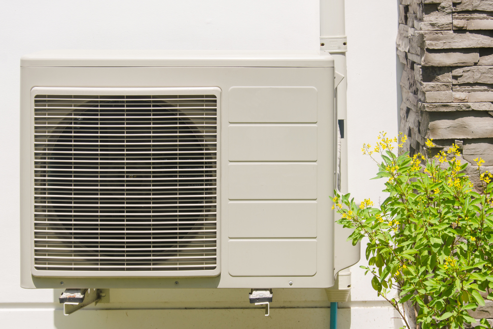 How-to-keep-your-AC-compressor-running-smoothly